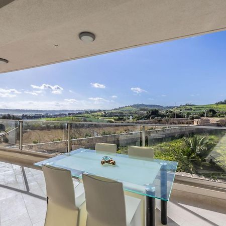 Sunset Bliss Luxury Apartment St. Paul's Bay Exterior photo