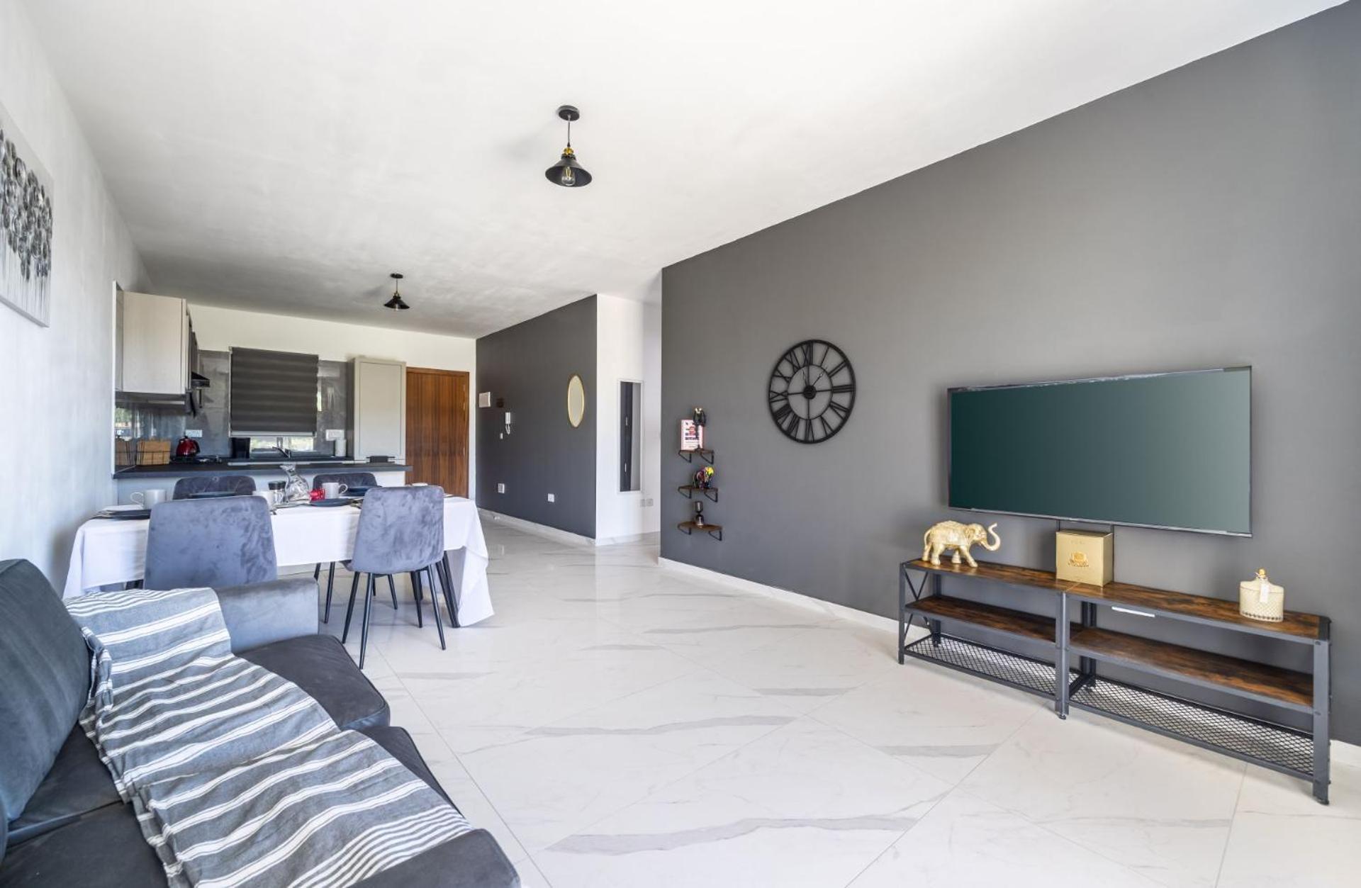 Sunset Bliss Luxury Apartment St. Paul's Bay Exterior photo
